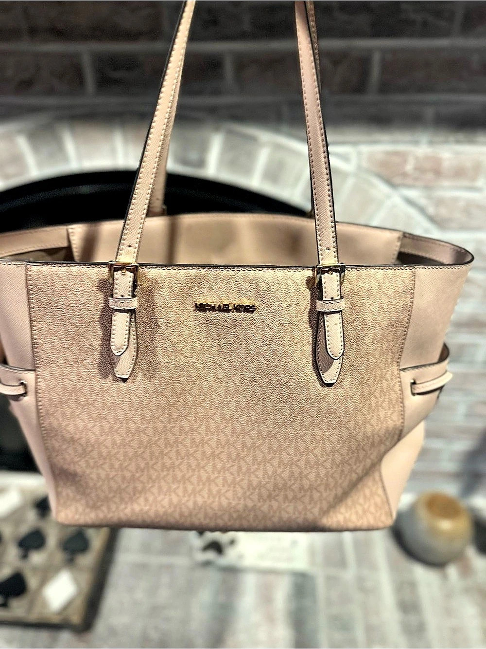 Michael Kors Jet Set Item Signature Large Pocket Tote Pink & Brown